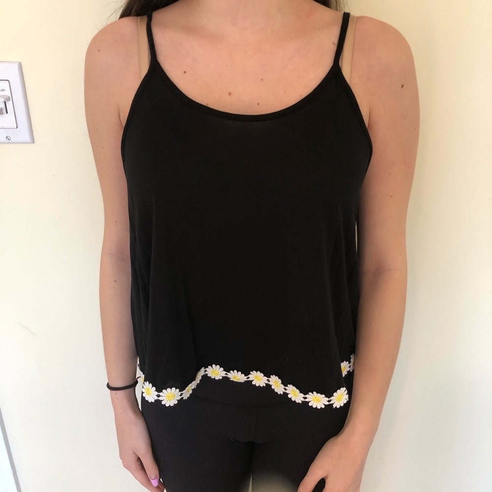 Black Daisy Tank - Picture 3 of 5